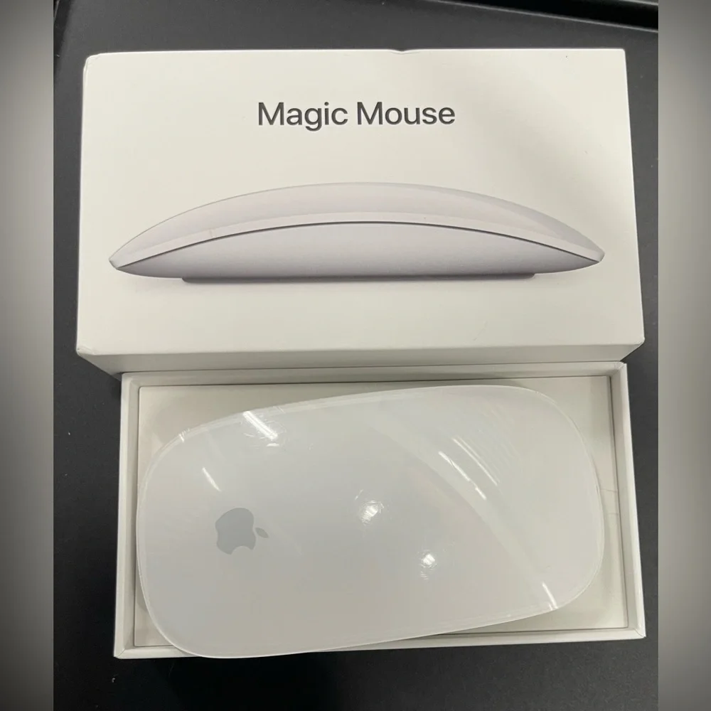 Apple Magic Mouse 2 Wireless - LIKE NEW